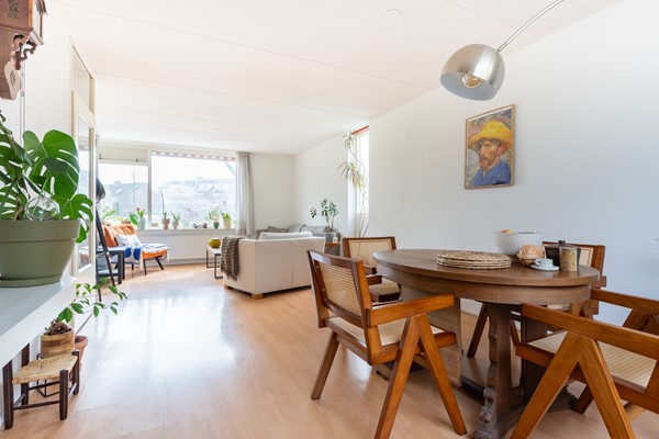 Medium property photo - Hella Haasseplantsoen 9, 2343 KR Oegstgeest